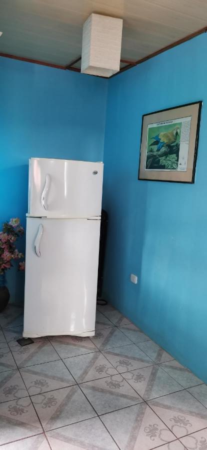 Puerto Viejo de Talamanca Cabinas Mitchaelle'S מראה חיצוני תמונה